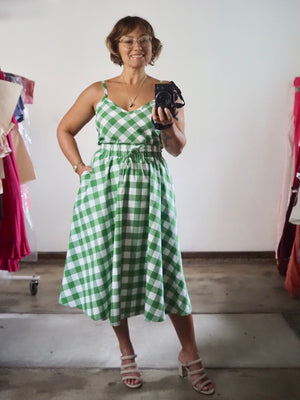 Descriptive image text