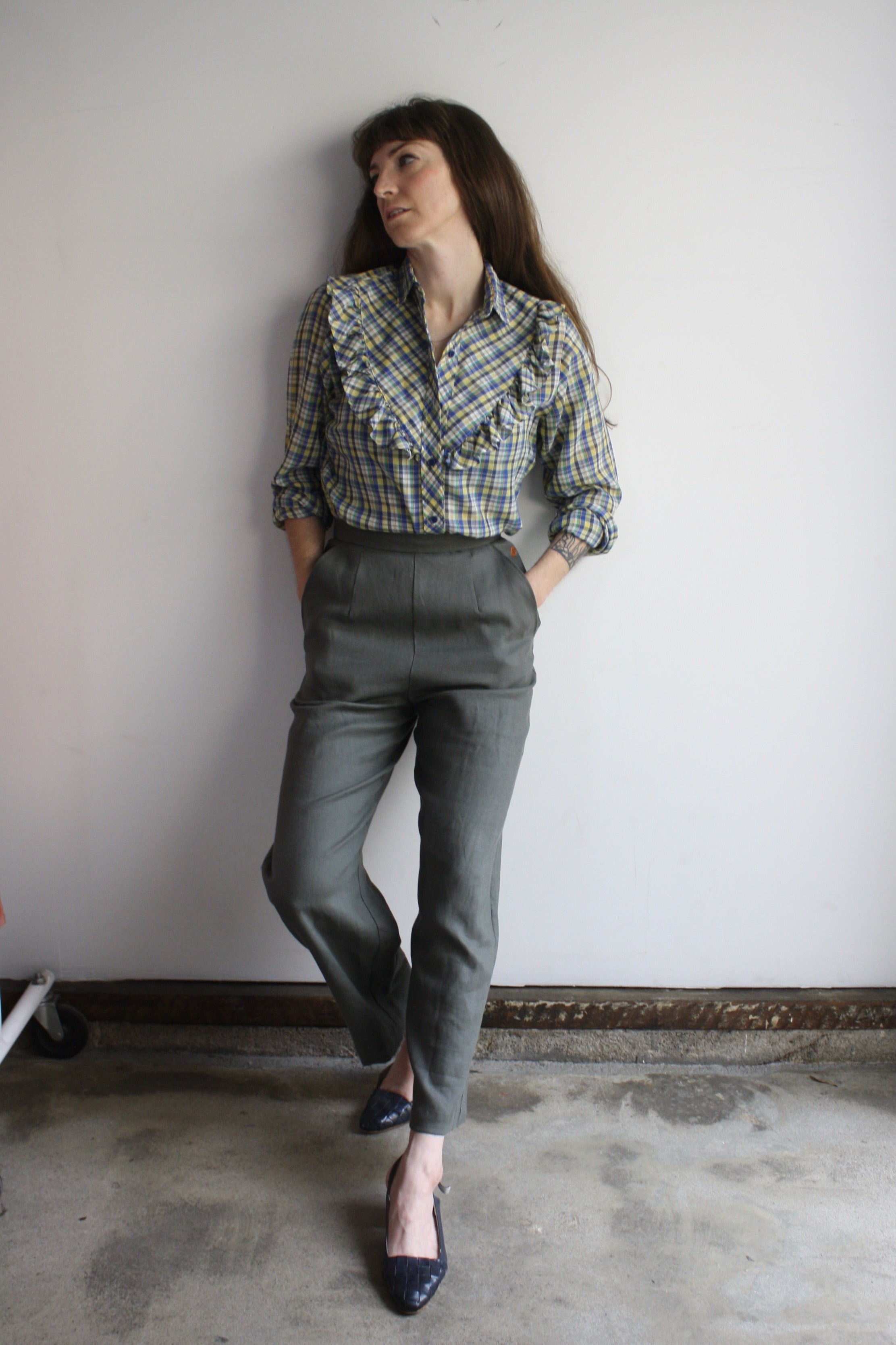 SAMPLE Naomi Pants - Gray-Green Linen