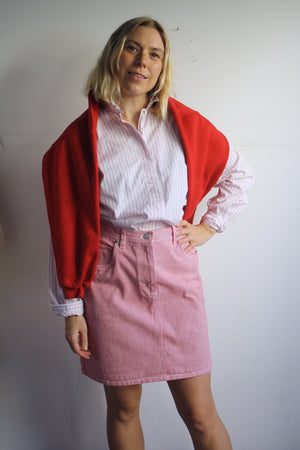 Descriptive image text