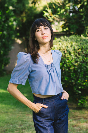 Descriptive image text